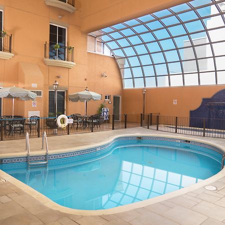 Holiday Inn Express Silao-Aeropuerto Bajio By Ihg Екстериор снимка