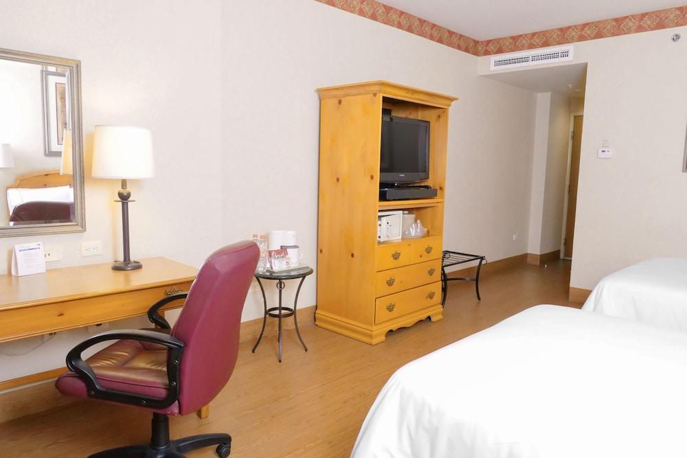 Holiday Inn Express Silao-Aeropuerto Bajio By Ihg Екстериор снимка