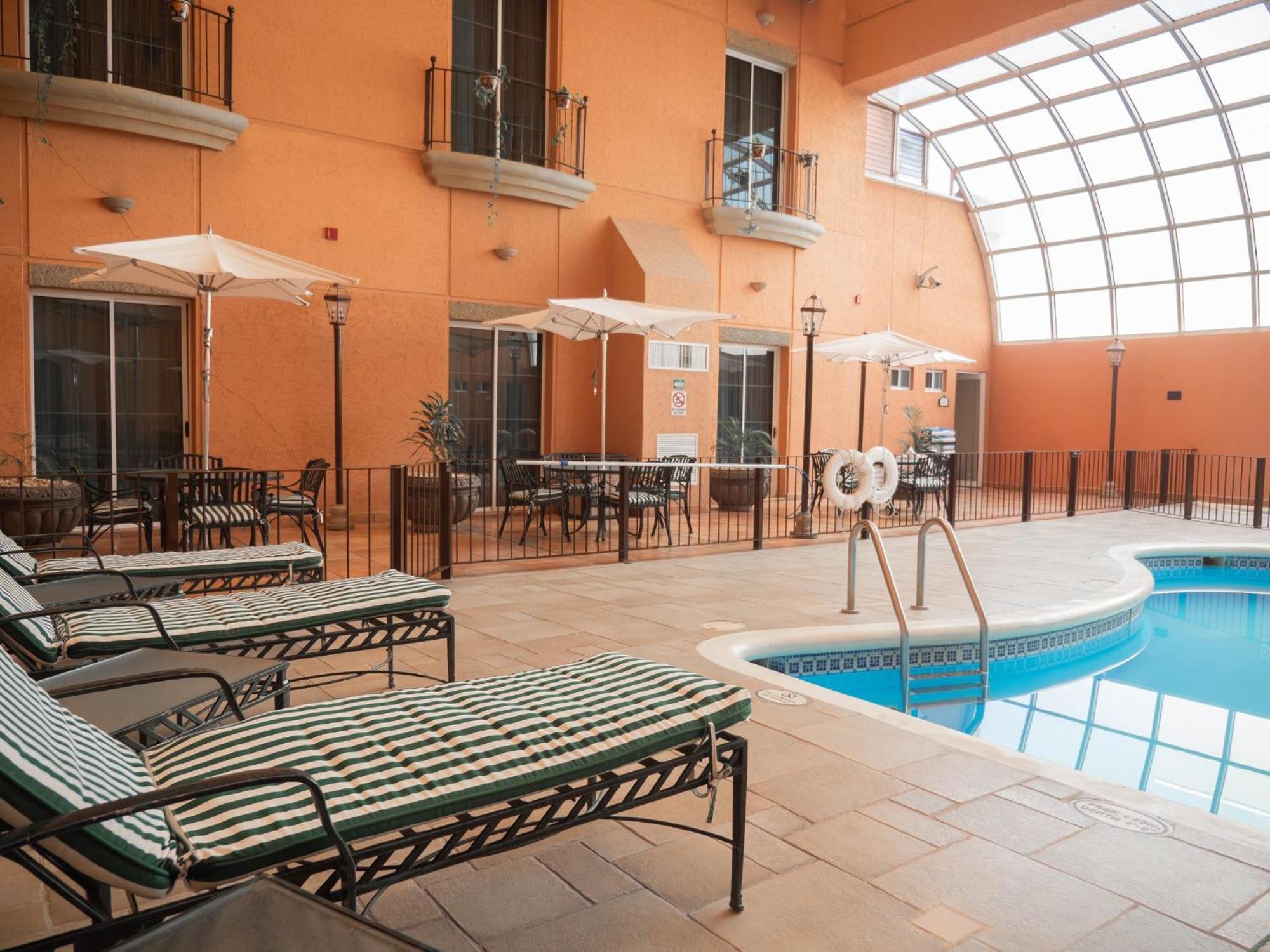 Holiday Inn Express Silao-Aeropuerto Bajio By Ihg Екстериор снимка