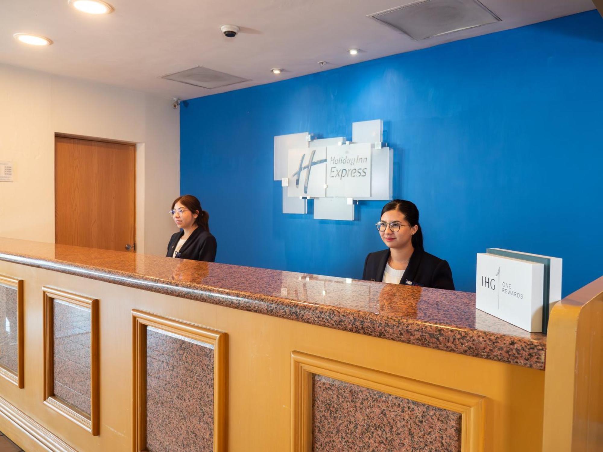 Holiday Inn Express Silao-Aeropuerto Bajio By Ihg Екстериор снимка